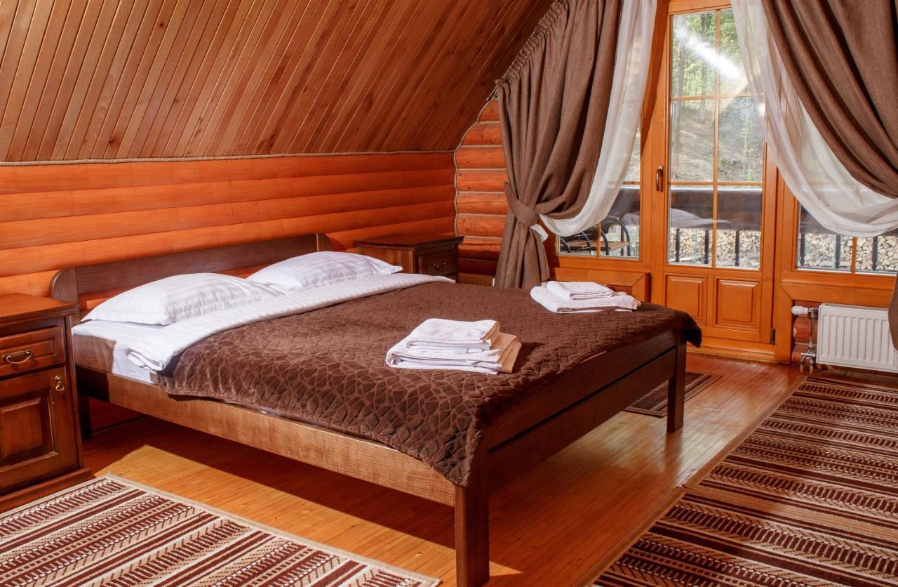 Toursit Complex Polyana Kvasova Hotel Ngoại thất bức ảnh